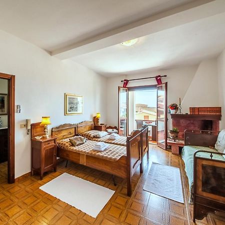 La Casa Di Mannazzotta 1 Bed and Breakfast Castelsardo Exteriör bild